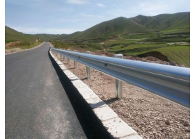 黑龙江省公路波形护栏工程